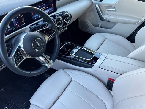 Certified 2024 Mercedes-Benz CLA 250 image 10