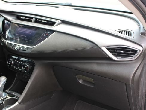 Used 2020 Buick Encore GX Select w/ Sport Touring Package FWD image 28