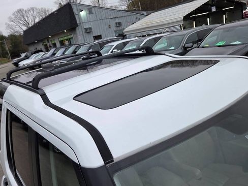 Used 2012 Land Rover LR4 HSE image 21