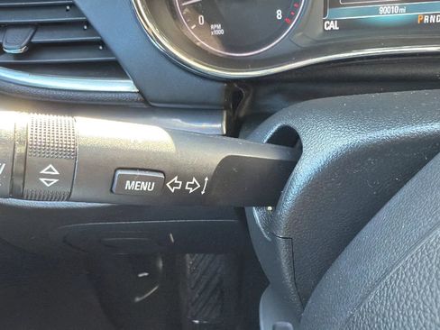 Used 2018 Buick Encore Preferred image 14