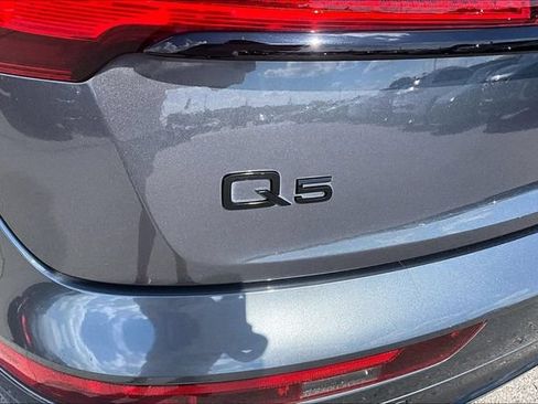 Used 2023 Audi Q5 2.0T Premium Plus w/ Premium Plus Package AWD/4WD image 33
