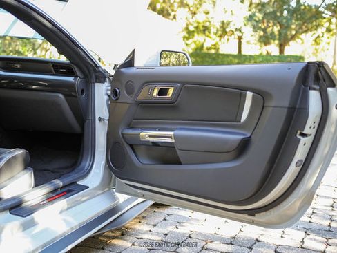 Used 2020 Ford Mustang Shelby GT500 w/ Technology Package image 23