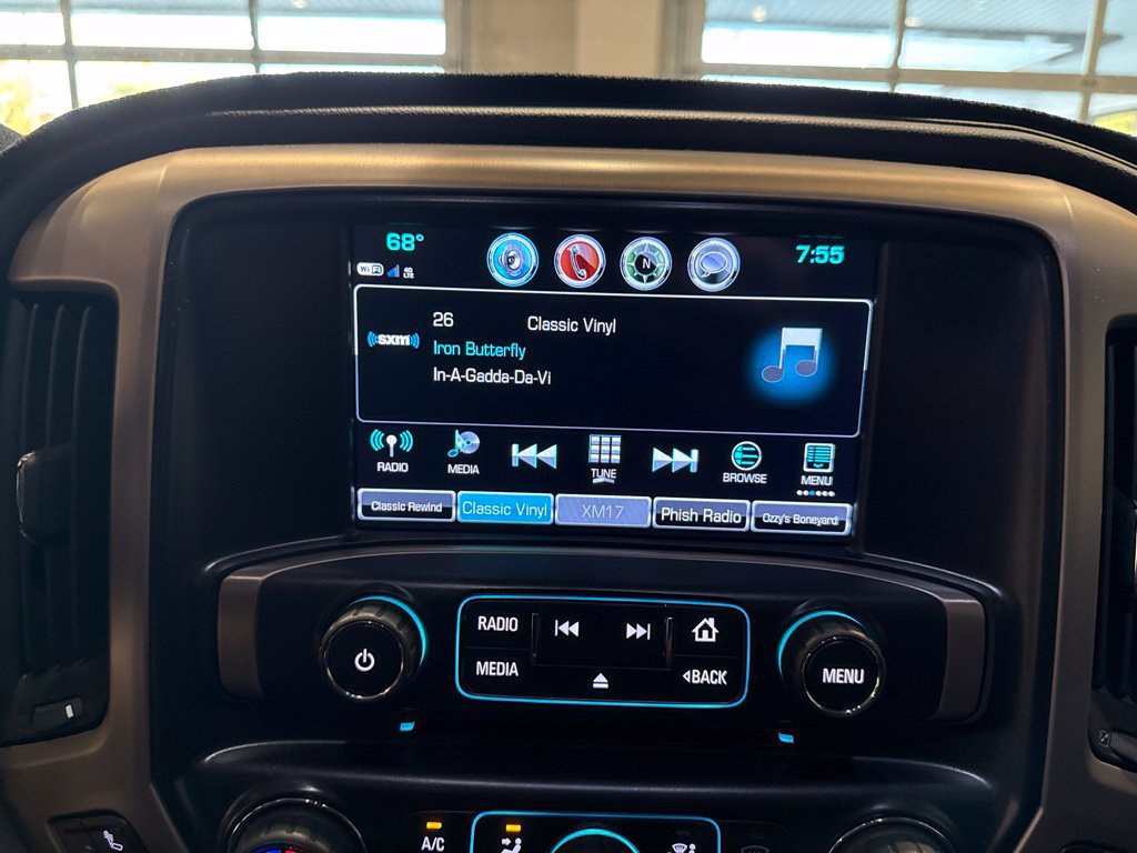 Used 2019 GMC Sierra 3500 Denali w/ Duramax Plus Package AWD/4WD image 26