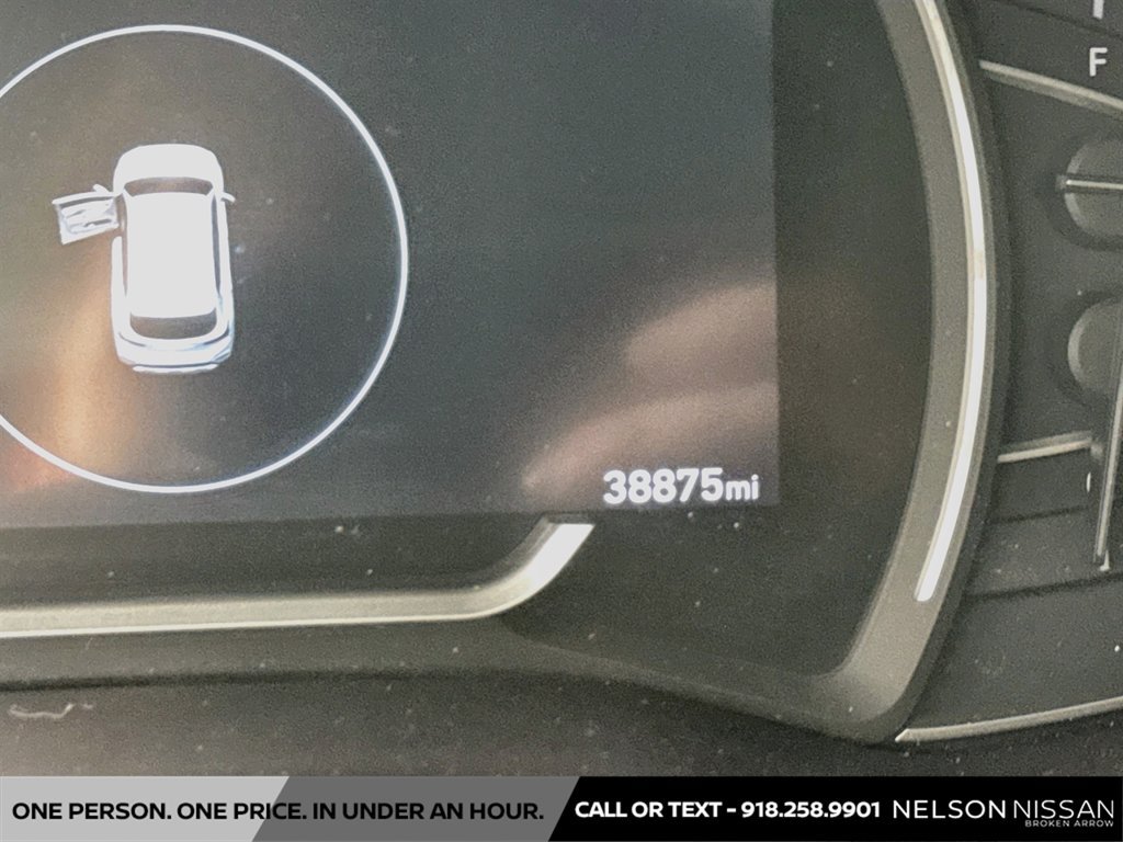 Used 2020 Hyundai Santa Fe SEL FWD image 12