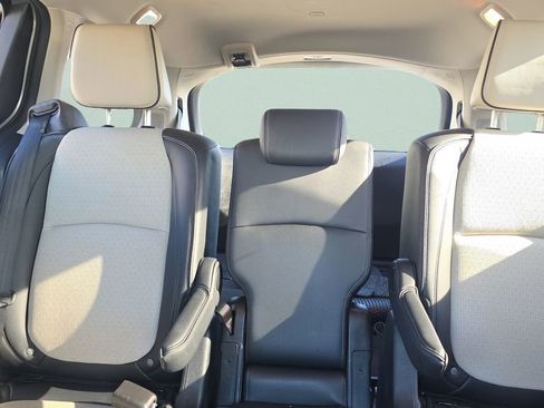 Used 2025 Honda Odyssey Elite image 10