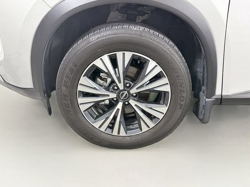 Used 2023 Nissan Rogue SV AWD/4WD image 29