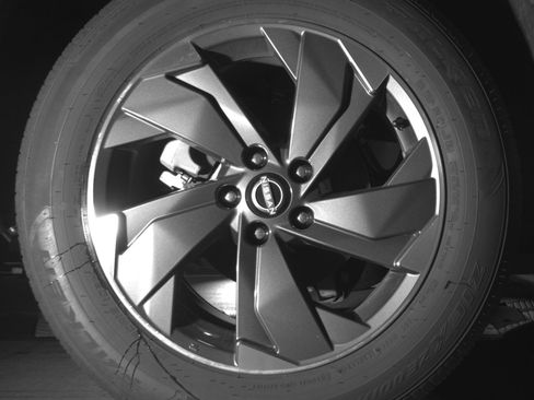 Used 2025 Nissan Rogue SV image 15