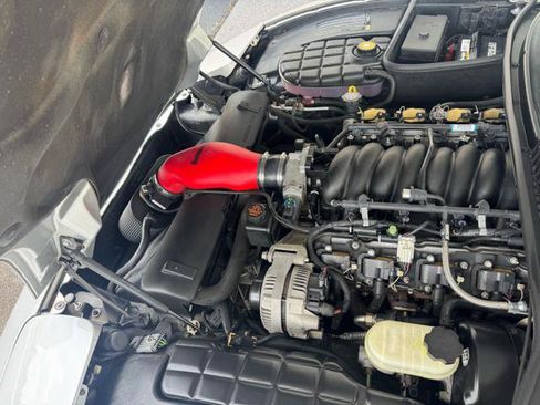 Used 2002 Chevrolet Corvette Z06 w/ Memory Pkg RWD image 12