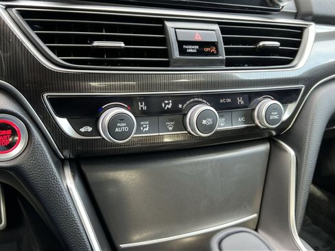 Used 2022 Honda Accord Sport image 19