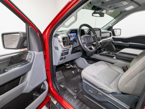 Used 2021 Ford F150 XLT w/ Equipment Group 302A High image 15