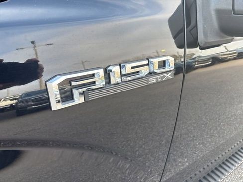 Used 2020 Ford F150 XL w/ Equipment Group 101A Mid image 3