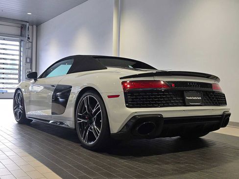 Used 2020 Audi R8 V10 performance image 3