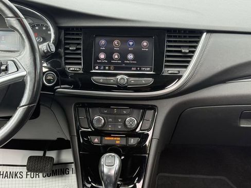 Used 2022 Buick Encore Preferred w/ Safety Package FWD image 18