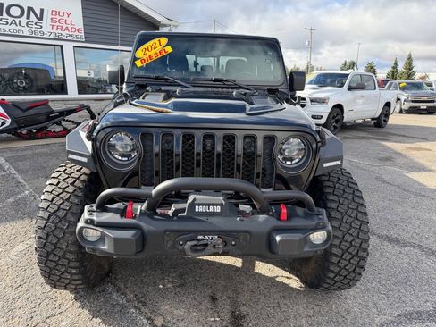 Used 2021 Jeep Gladiator Rubicon w/ Dual Top Group AWD/4WD image 8