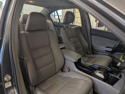 Used 2009 Honda Accord EX-L image 6