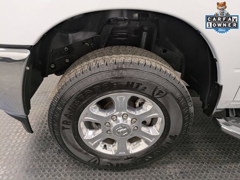 Used 2025 RAM 2500 Big Horn AWD/4WD image 7