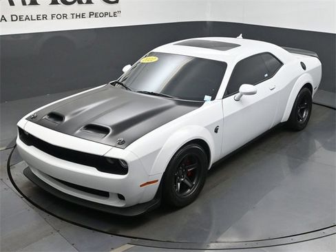 Used 2022 Dodge Challenger SRT Super Stock image 37