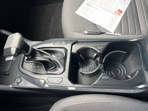 Used 2025 Kia K4 EX image 25