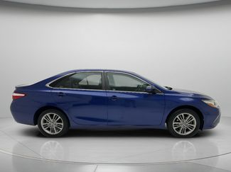 Used 2016 Toyota Camry SE FWD video 2