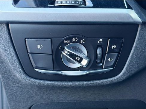 Used 2020 BMW X4 xDrive30i w/ M Sport Package 2 image 35