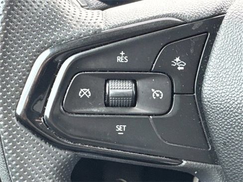 Used 2021 Chevrolet TrailBlazer LT w/ Convenience Package image 28