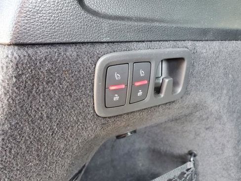 Used 2022 Audi Q7 Premium Plus image 31