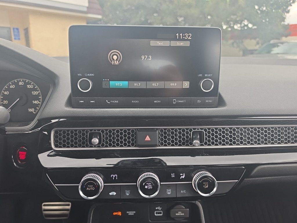 Used 2024 Honda Civic Sport image 24
