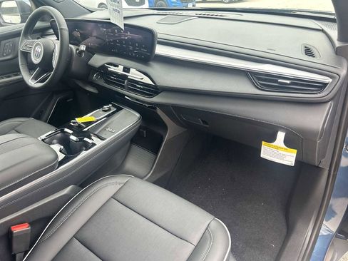 New 2026 Buick Enclave Preferred w/ Power Package FWD image 29