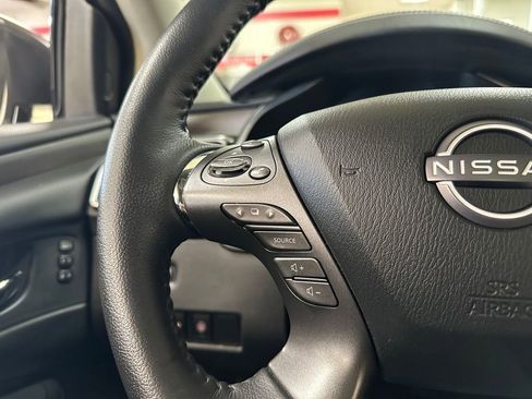 Used 2024 Nissan Murano Platinum AWD/4WD image 19