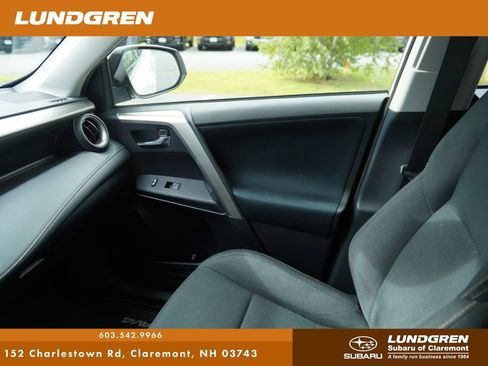 Used 2015 Toyota RAV4 XLE AWD/4WD image 22