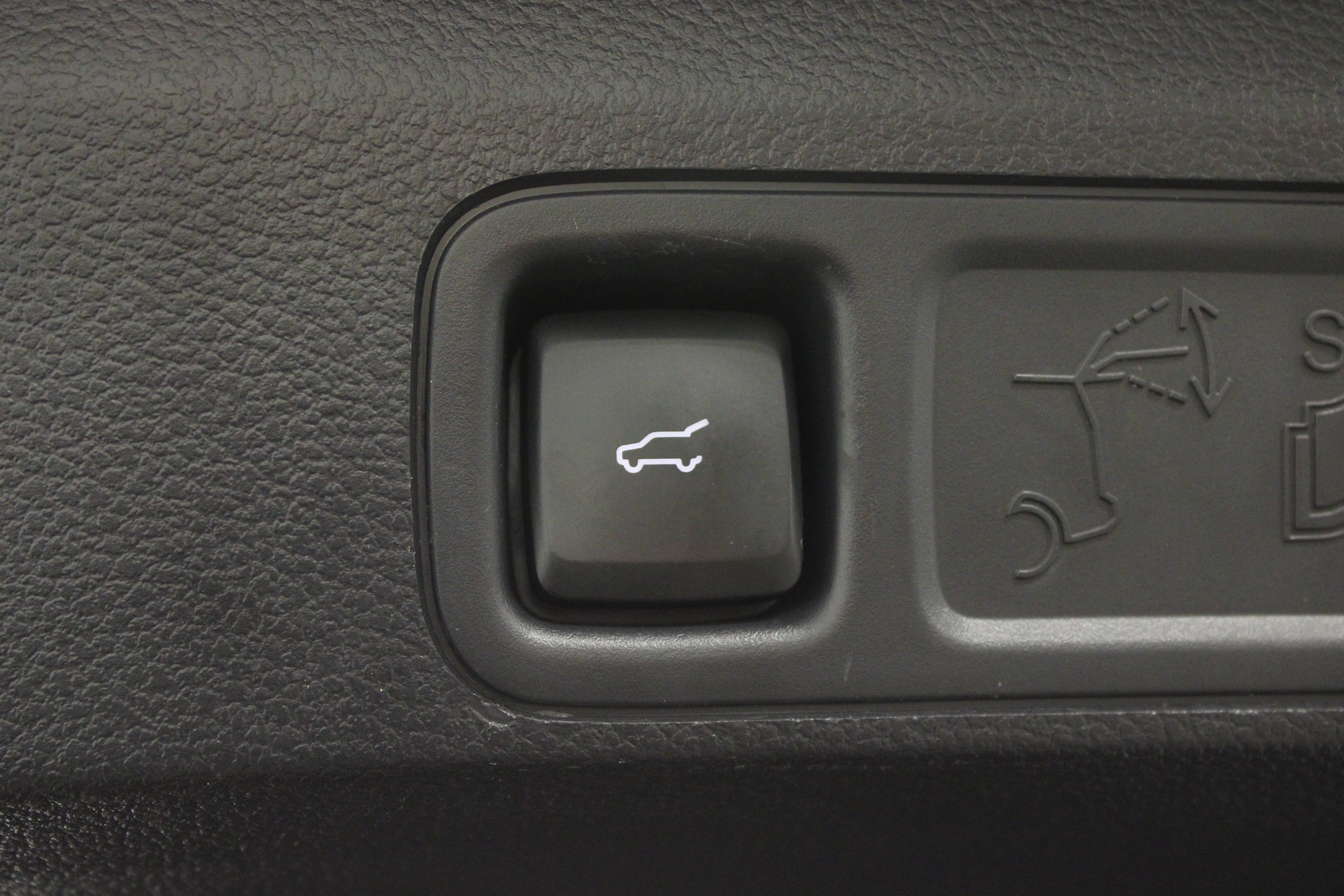 Used 2024 Lincoln Navigator Reserve AWD/4WD image 15