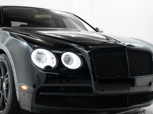 Used 2016 Bentley Flying Spur V8 AWD/4WD image 12