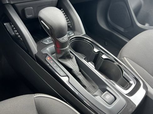 Used 2025 Chevrolet TrailBlazer LT image 26