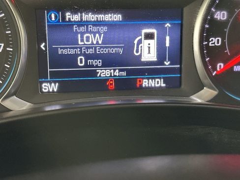 Used 2019 Chevrolet Equinox LT FWD image 15
