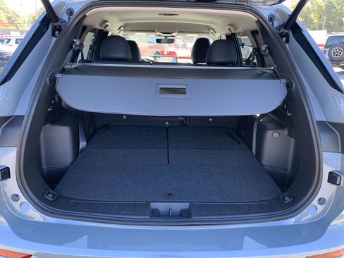 New 2025 Mitsubishi Outlander SE image 19