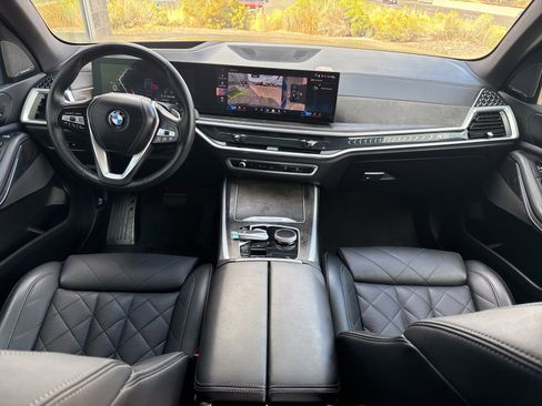 Used 2024 BMW X5 xDrive40i w/ Premium Package image 18