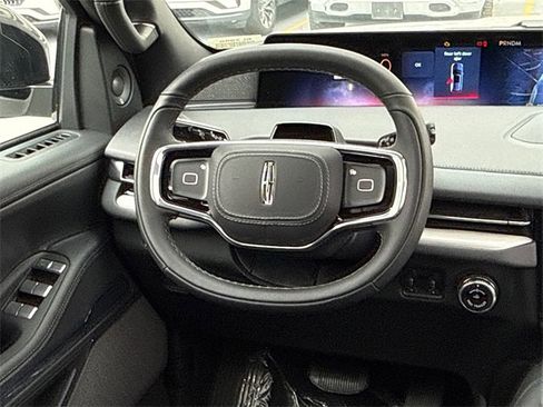 New 2025 Lincoln Navigator Reserve w/ Jet Appearance Package image 20