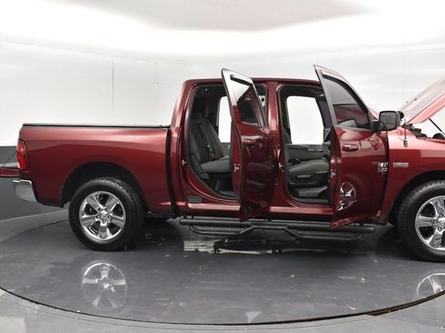 Used 2019 RAM 1500 Big Horn AWD/4WD image 37