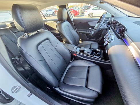 Used 2021 Mercedes-Benz A 220 image 28