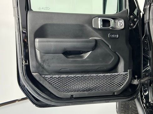 Used 2022 Jeep Gladiator Sport AWD/4WD image 30