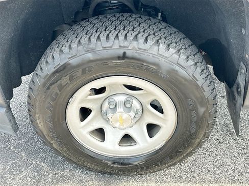 Used 2018 Chevrolet Silverado 1500 W/T w/ Trailering Package image 21