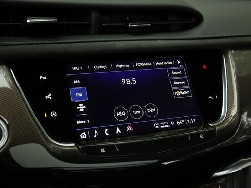 Certified 2024 Cadillac XT6 Premium Luxury w/ Platinum Package image 15