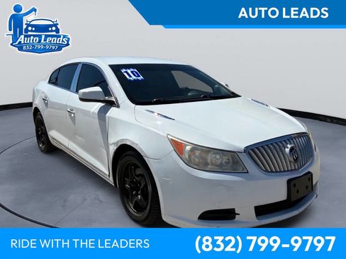 Used 2010 Buick LaCrosse CX image 1