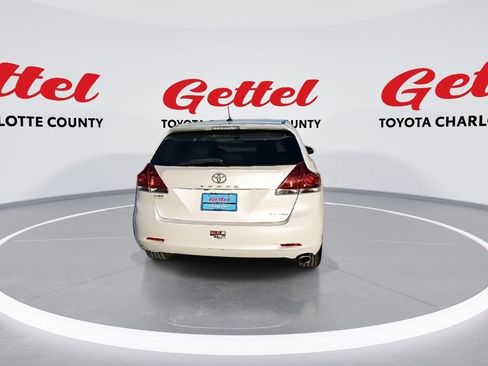 Used 2015 Toyota Venza LE image 7