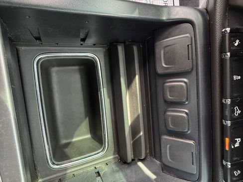 Used 2014 GMC Sierra 1500 SLT w/ All-Terrain Package AWD/4WD image 23