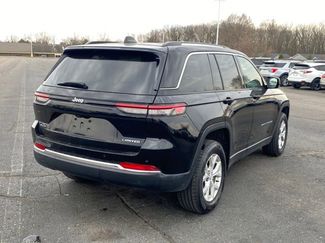 Used 2023 Jeep Grand Cherokee Limited AWD/4WD video 3