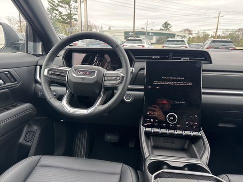 New 2026 GMC Terrain Elevation w/ Elevation Premium Package image 13