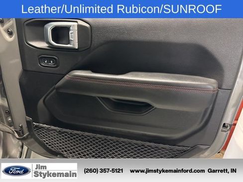 Used 2021 Jeep Wrangler Unlimited Rubicon w/ Uconnect 4C Nav & Sound Group AWD/4WD image 32