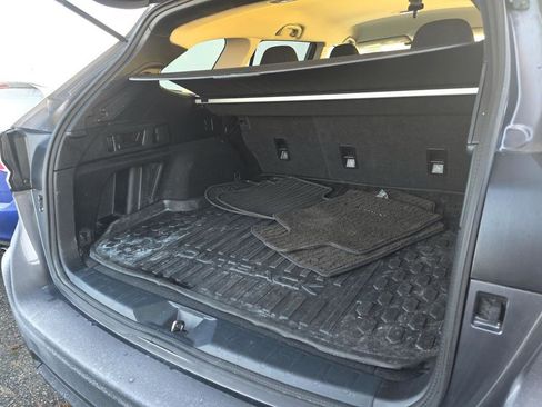 Used 2024 Subaru Outback Premium image 7