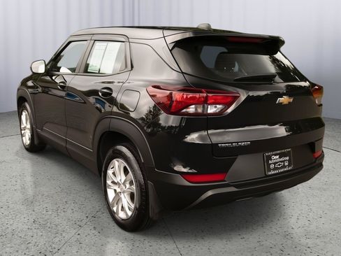 Used 2023 Chevrolet TrailBlazer LS FWD image 19